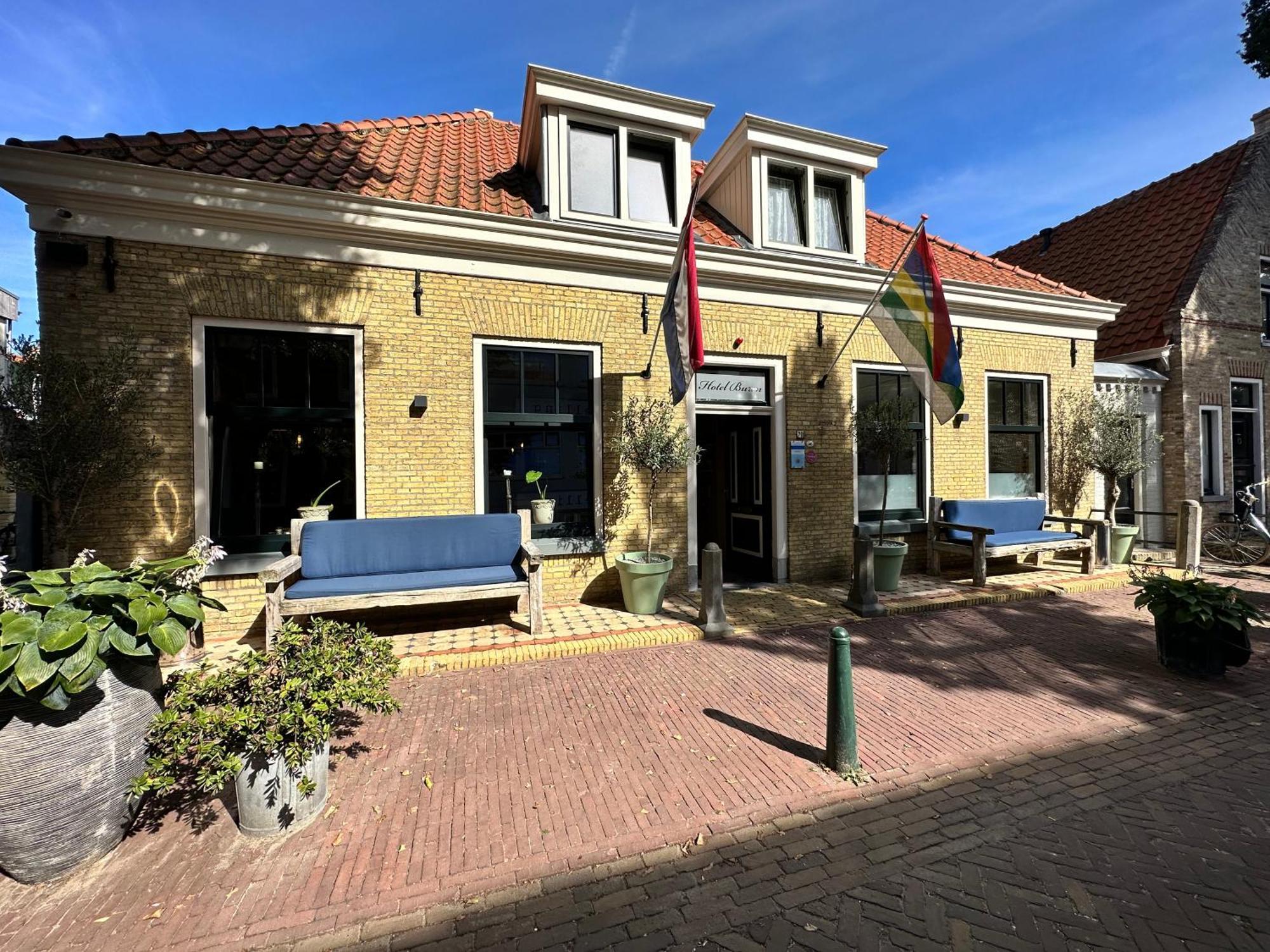 Hotel Buren West-Terschelling Eksteriør bilde